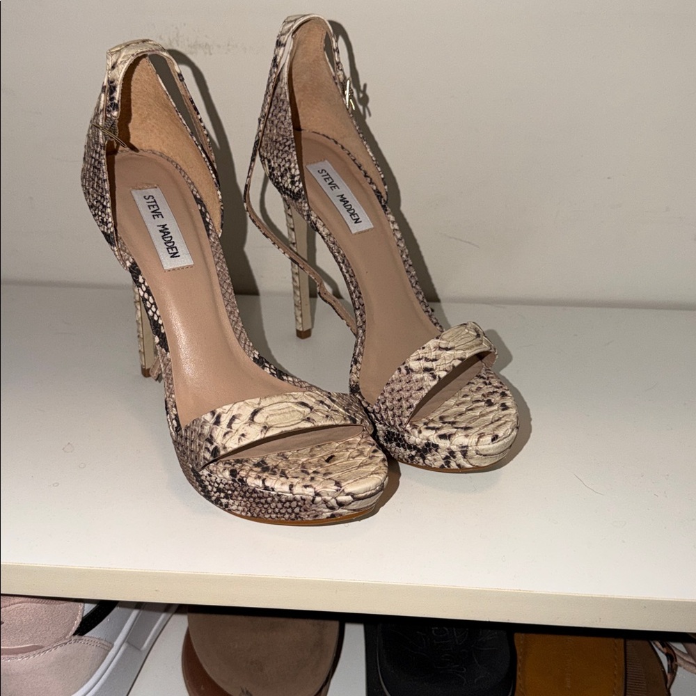 Steve Madden Tan Snake-Print Platform Heels